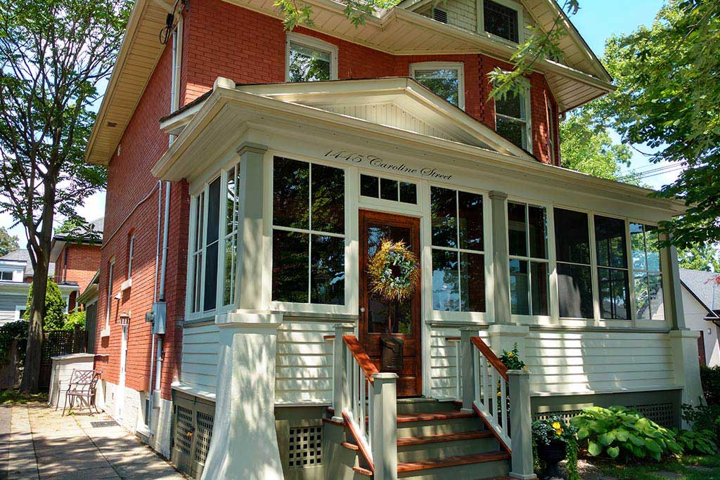 Emerson House #2, 1445 Caroline Street, Burlington furnished rental