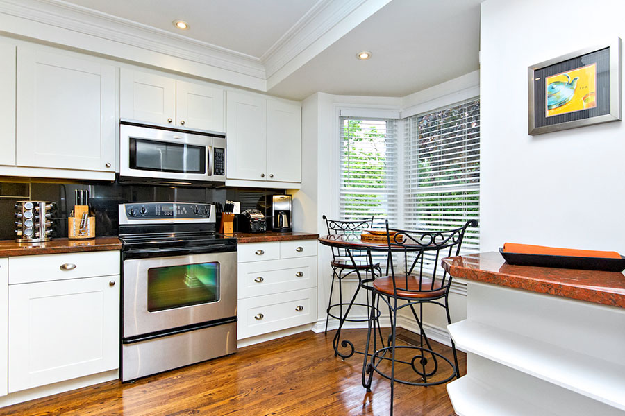 Kitchen in Nelson House, Blathwayte Lane, Burlington furnished rental